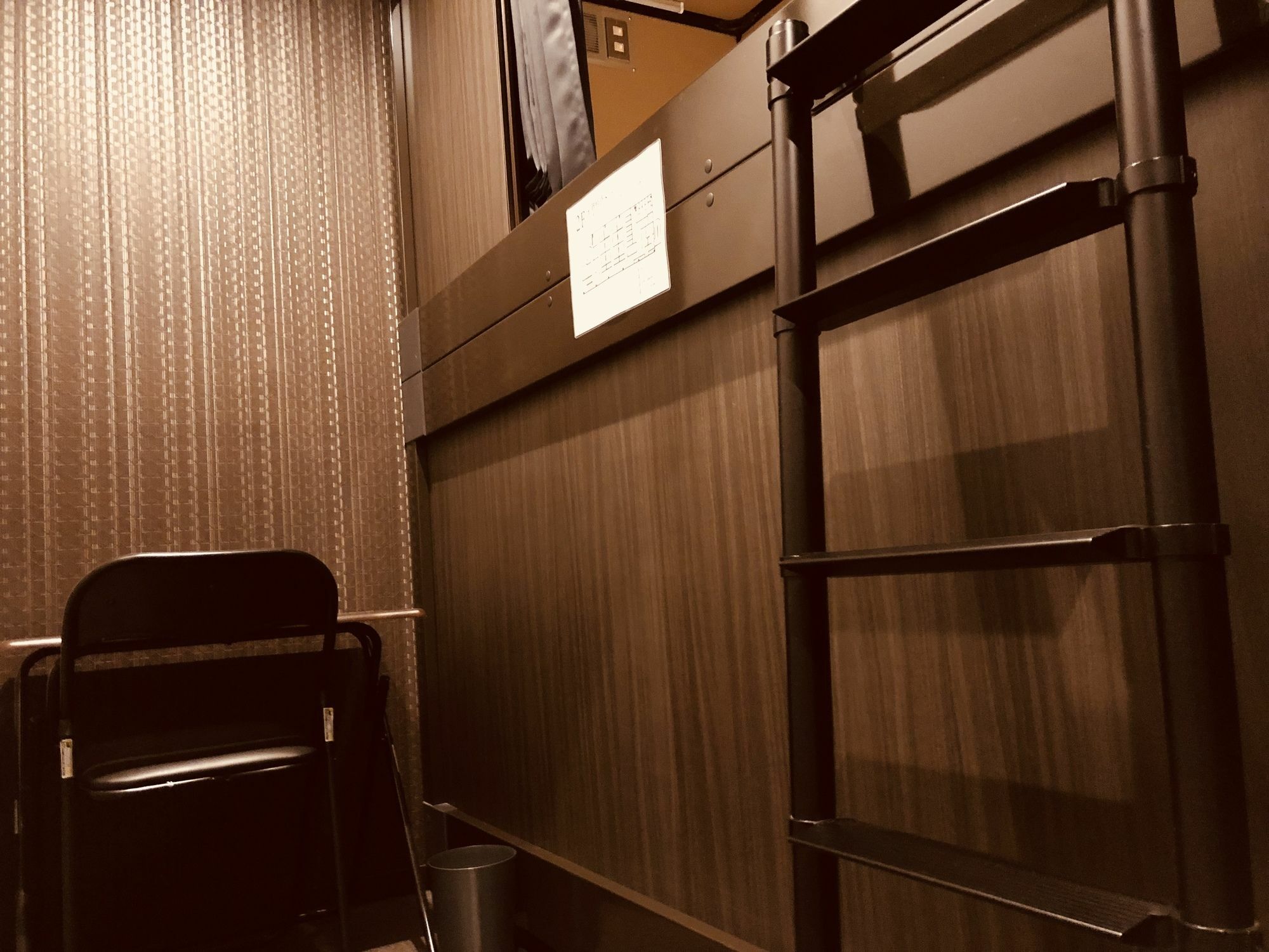 Capsule Hotel Hakodate Exterior foto